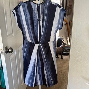 Kenneth Cole Dress Navy, Light blue & white